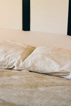 Rabens Saloner Marbled Duvet Cover |Women Accessories